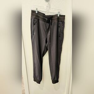Women's Gray Jogger Pants, Size Large